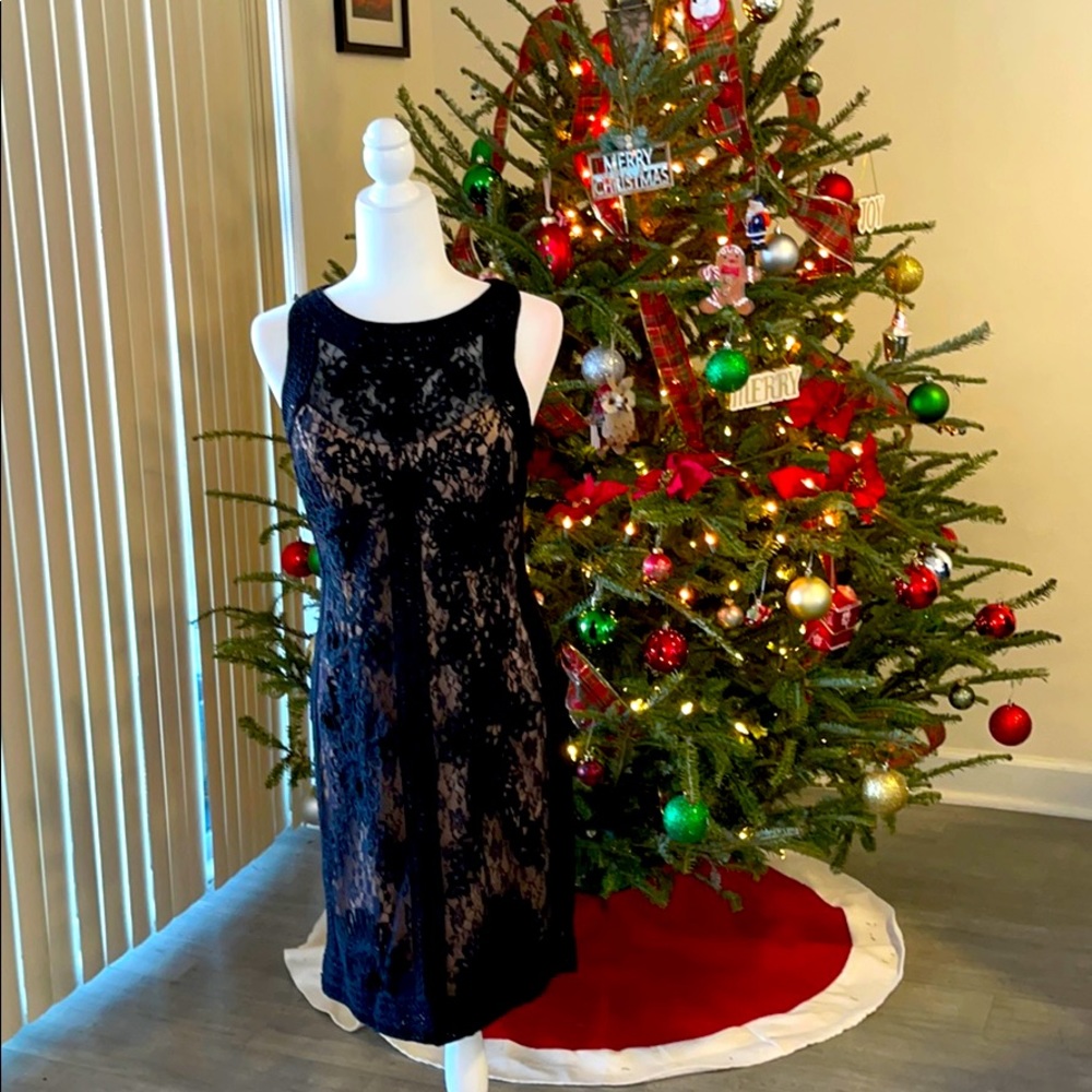 Black lace dress